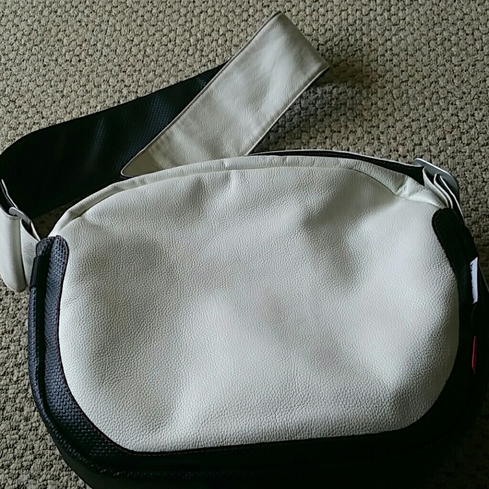 Buoabo Bb01 leather diaper bag